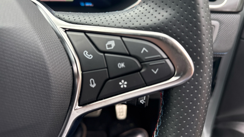 Renault Symbioz 1.8 E-Tech FHEV 160 Techno Esprit Alpine 5dr Auto Hybrid Estate